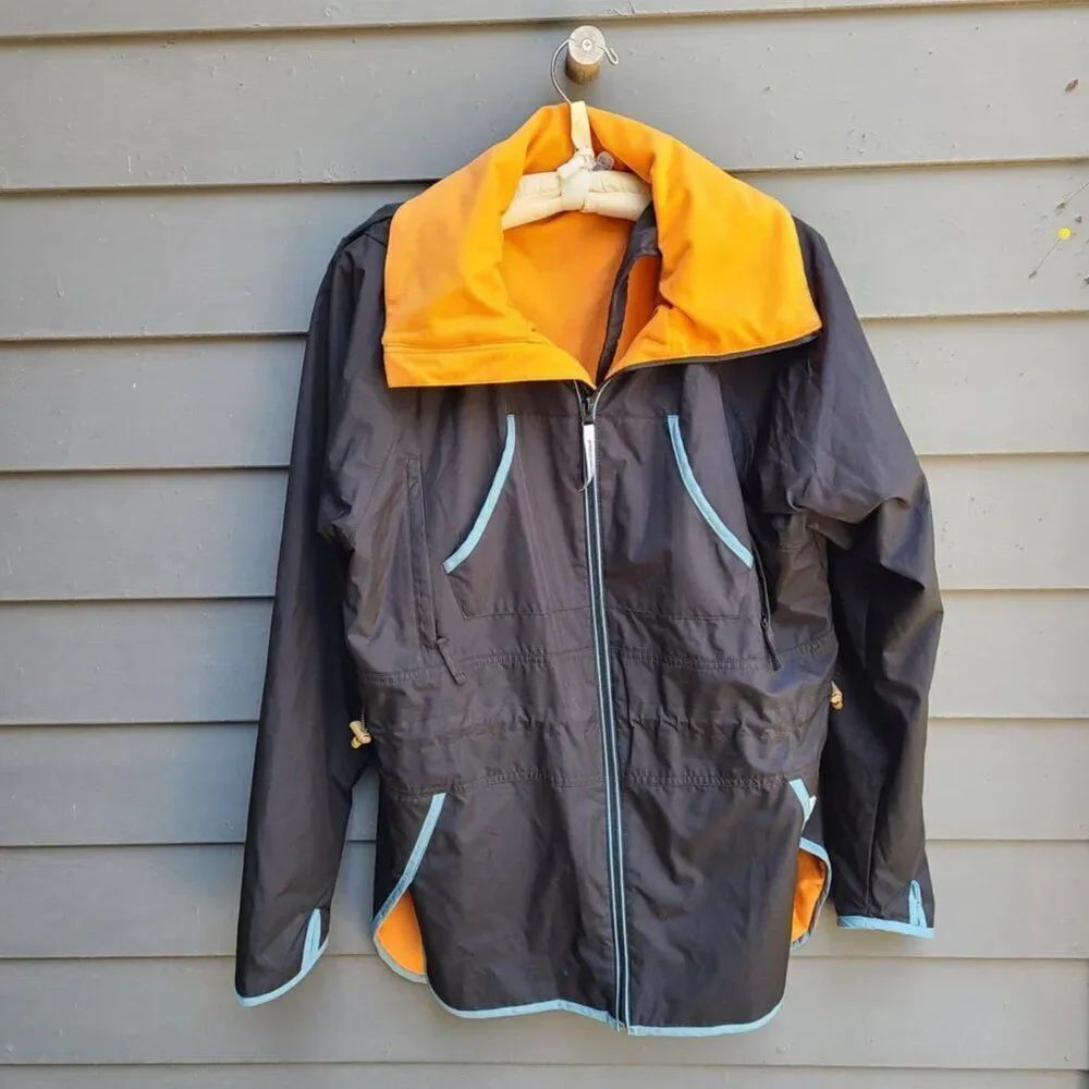 Vintage Reebok Outdoor Athletic Jacket with Hood Pockets size Medium